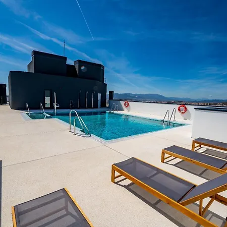 Holiday home Skyline 4 Pool & Parking Free