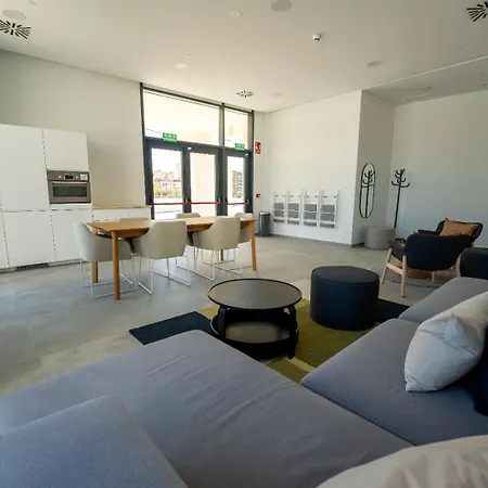 Holiday home Skyline 4 Pool & Parking Free Malaga
