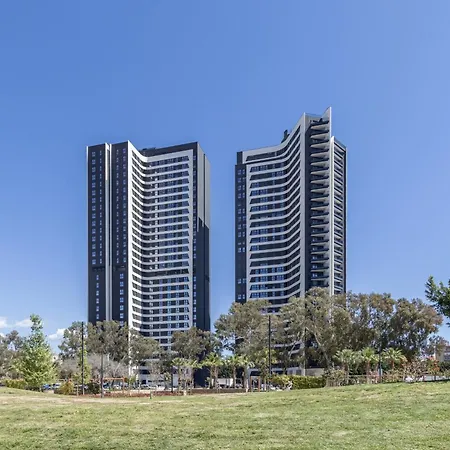 Ferienhaus Skyline 4 Pool & Parking Free